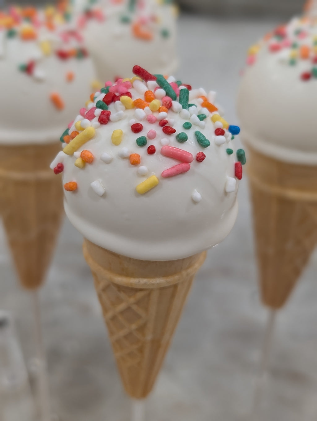 Ice Cream Shaped Cake Pops